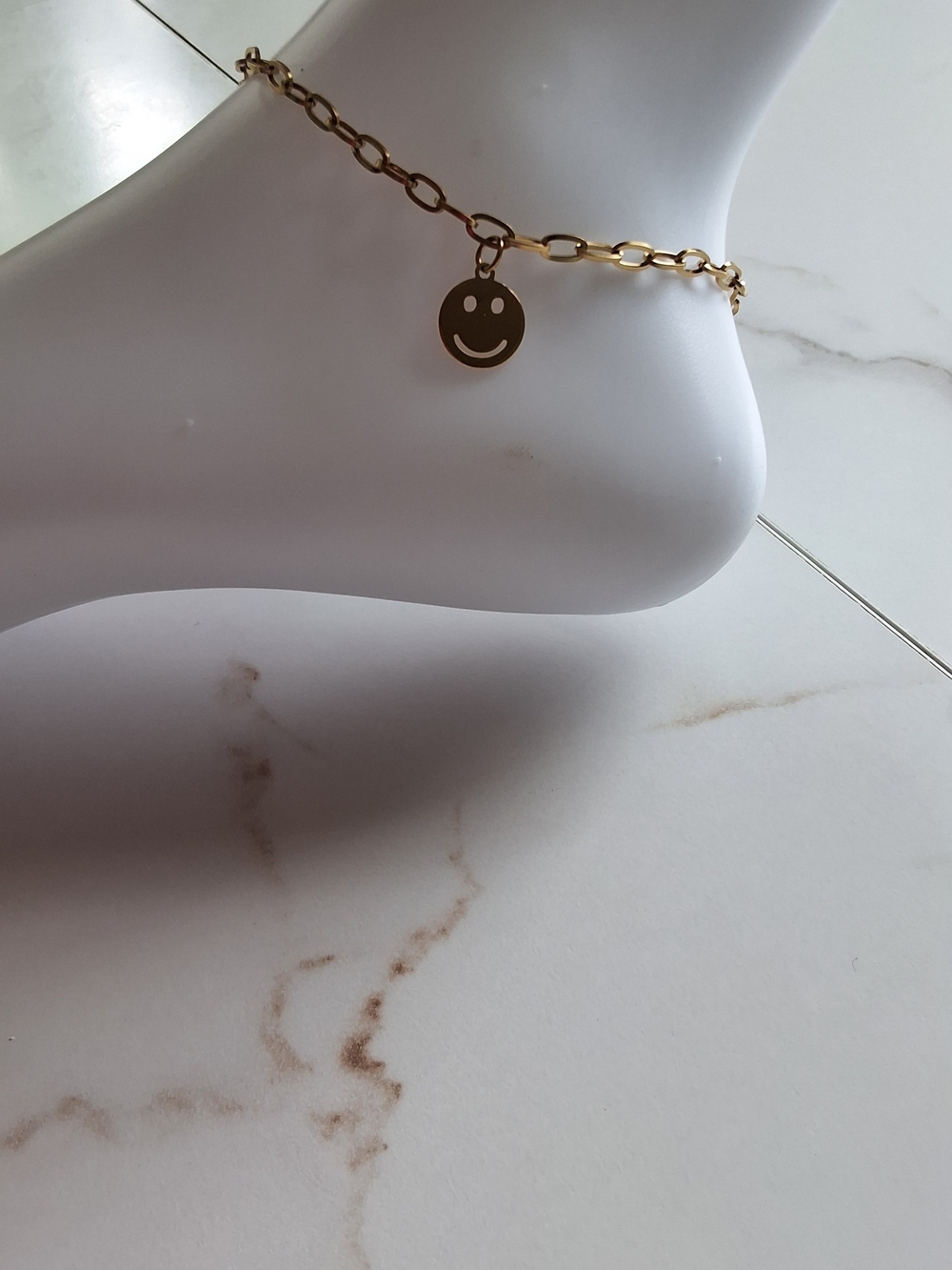 Gold Smiley Charm Anklet - Women Jewelry